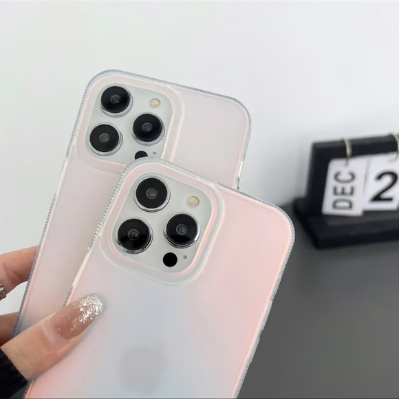 Protective Phone Case metallic silver 15 pro max NWT - Picture 3 of 7